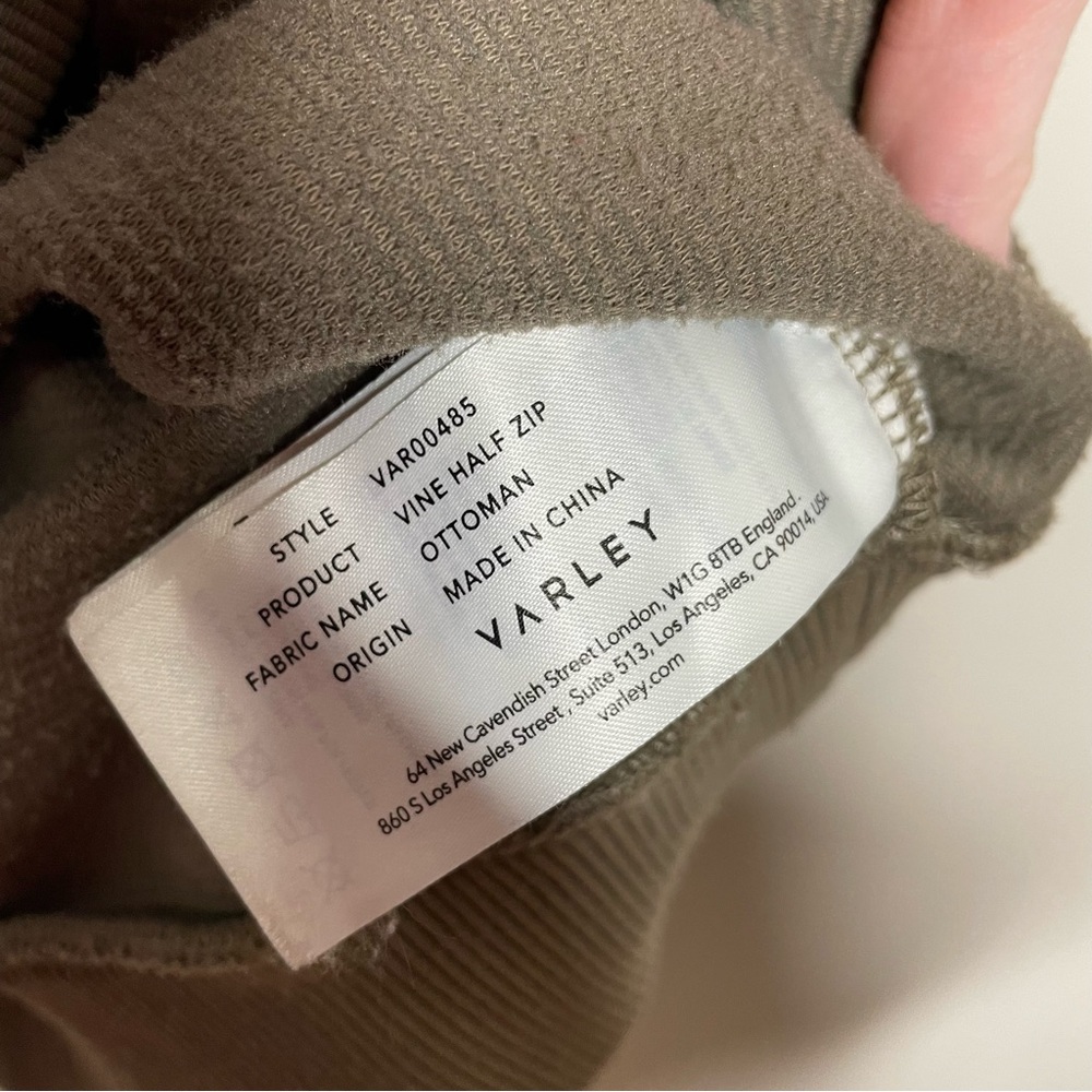 Varley Vine Half-Zip Pullover in Stone Olive Size Small - Picture 6 of 10